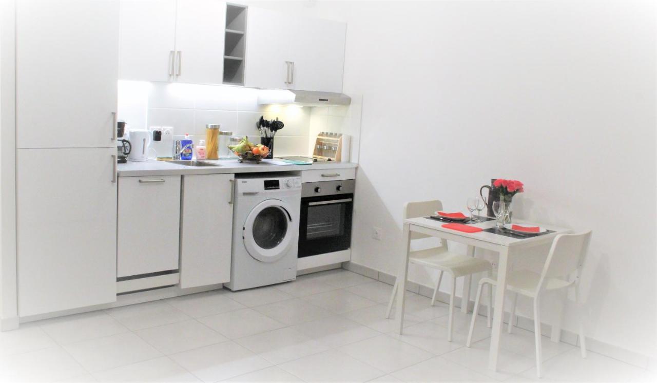 Appartement Tout Equipe, Cosy 생드니 외부 사진