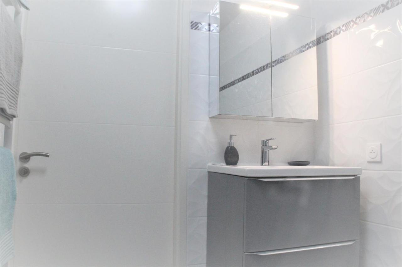 Appartement Tout Equipe, Cosy 생드니 외부 사진